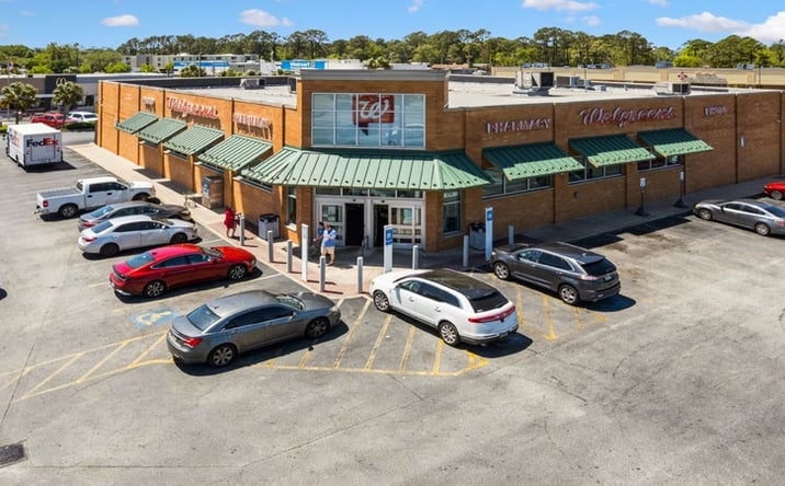 Pictures of Retail property located at 4575 Altama Avenue, Brunswick, GA 31520 for sales - image #1