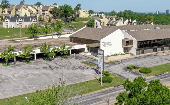 Pictures of Office, Retail, Mixed Use property located at 5840 S Memorial Dr, Tulsa, OK 74145 for sales - image #1