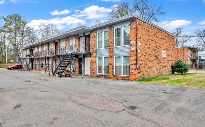 Pictures of Multifamily property located at 136 59th Street North, Birmingham, AL 35212, 137 59th Street North, Birmingham, AL 35212 for sales - image #1