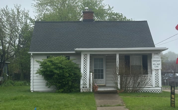 Pictures of Retail, Office, Mixed Use property located at 28864 EUCLID AVE, WICKLIFFE, OH 44092-2529 for sales - image #1