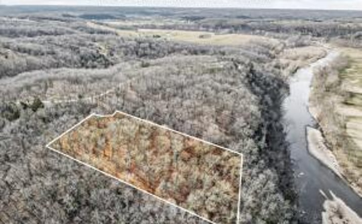 Pictures of Land property located at 000 Regal Heights Lot 29, Galena, MO 65656 for sales - image #1