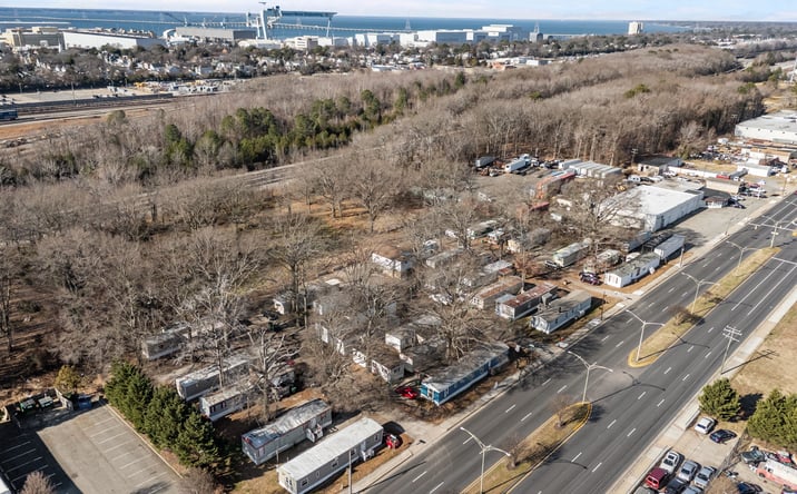 Pictures of Mobile Home Park property located at 5115 Jefferson Avenue, Newport News, VA 23605 for sales - image #1