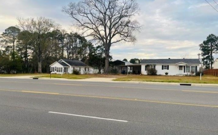 Pictures of Land property located at 2342 Arkansas Road, West Monroe, LA 71291 for sales - image #1