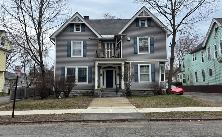 Pictures of Multifamily property located at 31 BARTLETT AVE, PITTSFIELD, MA 01201 for sales - image #1