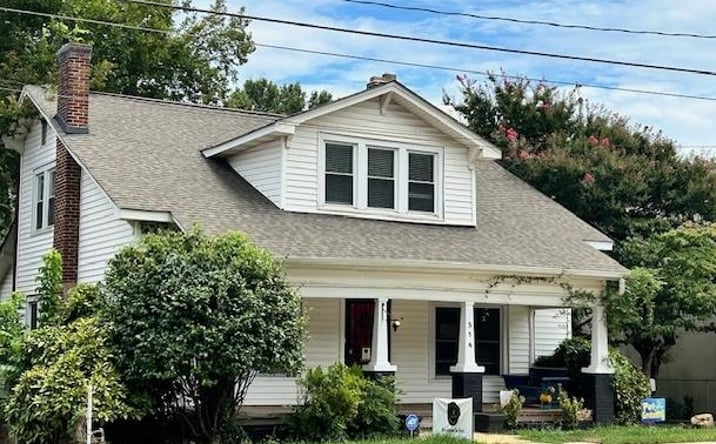 Pictures of Office property located at 514 Beatties Ford Rd, Charlotte, NC 28216 for sales - image #1