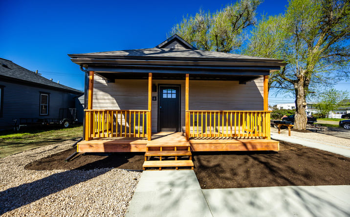 Pictures of Multifamily property located at 654 N GOULD ST, SHERIDAN, WY 82801-3627 for sales - image #1