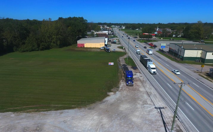 Pictures of Land property located at 12800 DIXIE HWY, LOUISVILLE, KY 40272-4720 for sales - image #1