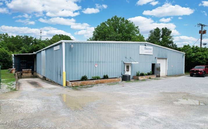 Pictures of Industrial property located at 2405 RIVERSIDE DR, CHATTANOOGA, TN 37406-3752 for sales - image #1