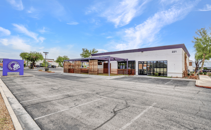 Pictures of Retail property located at 221 N STEPHANIE ST, HENDERSON, NV 89074-8060 for sales - image #1