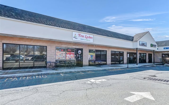 Pictures of Business for Sale, Retail property located at 390 Crystal Run Road 103, Middletown, NY 10941 for sales - image #1