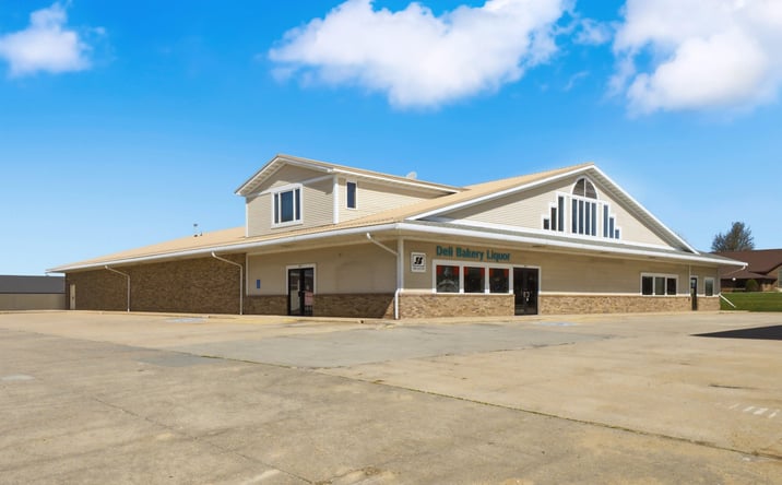Pictures of Land property located at 808 S Main Street, Monona, IA 52159 for sales - image #1