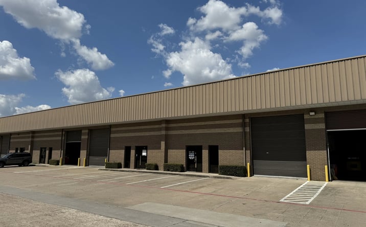 Pictures of Retail, Industrial property located at 5829 West Sam Houston Parkway North, Houston, TX 77041 for sales - image #1