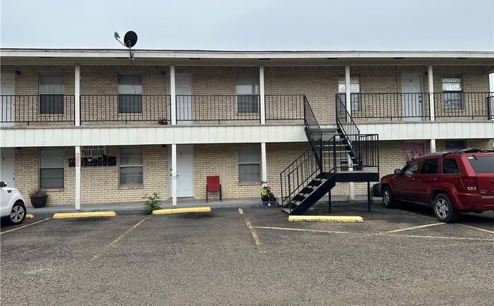 Pictures of Multifamily property located at 921 W Park Avenue, Pharr, TX 78577 for sales - image #1