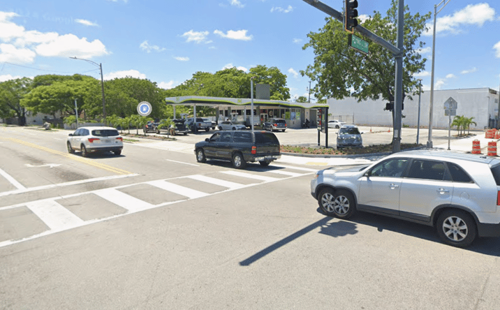 Pictures of Retail property located at 1301 Northeast 4th Avenue, Fort Lauderdale, FL 33304 for sales - image #1