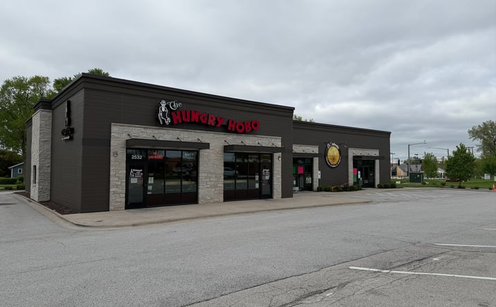 Pictures of Retail property located at 2516 Middle Rd, Bettendorf, IA 52722 for sales - image #1
