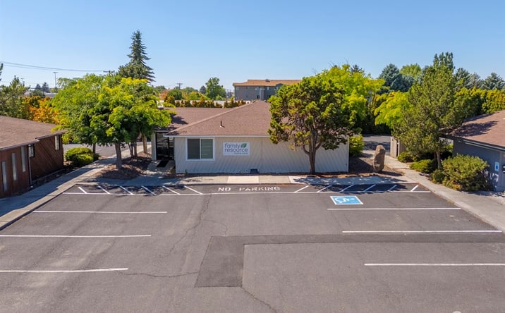 Pictures of Office property located at 830 Sharon Ave E, Moses Lake, WA 98837 for sales - image #1
