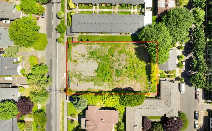 Pictures of Land property located at 2226 NE WEIDLER ST, Portland, OR 97232 for sales - image #1