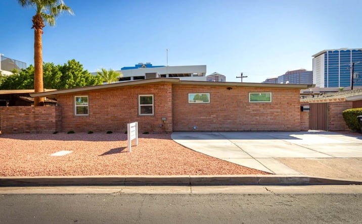 Pictures of Office property located at 207 E. Monterey Way, Phoenix, AZ 85012 for sales - image #1