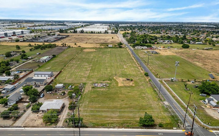 Pictures of Land property located at 3639 S Pock Lane, Stockton, CA 95206 for sales - image #1