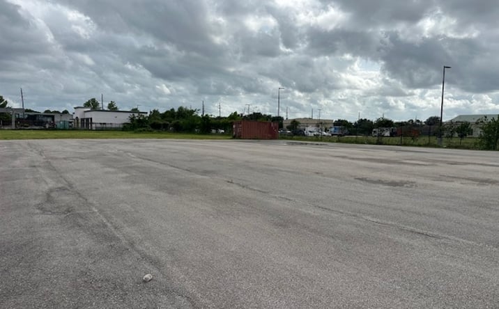 Pictures of Land, Industrial, Retail property located at 11800 South Gessner Road, Houston, TX 77071 for sales - image #1