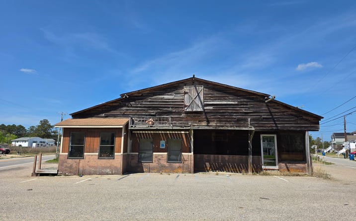 Pictures of Special Purpose property located at 1165 Poquoson Ave, Poquoson, VA 23662 for sales - image #1