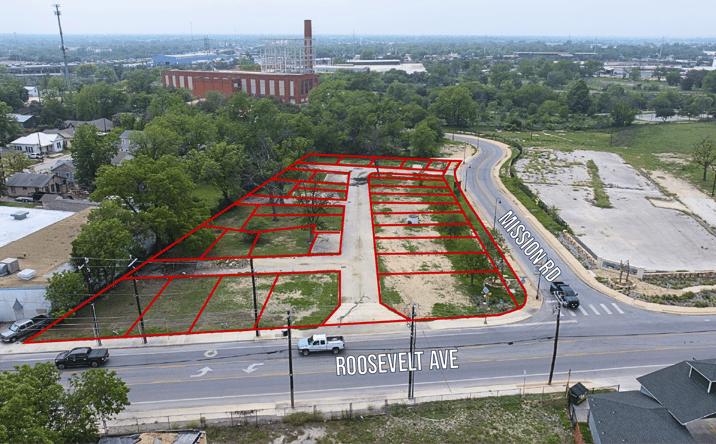 Pictures of Land property located at 519 Roosevelt Avenue, San Antonio, TX 78210 for sales - image #1