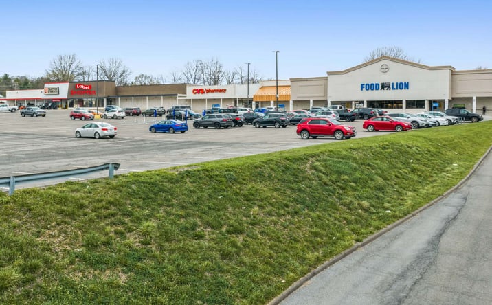 Pictures of Retail property located at 1380 East Main Street, Wytheville, VA 24382 for sales - image #1