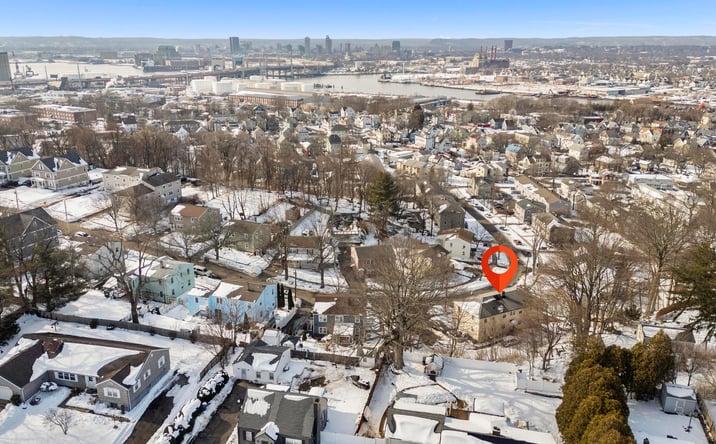 Pictures of Multifamily property located at 54 JUDITH TER, NEW HAVEN, CT 06513 for sales - image #1