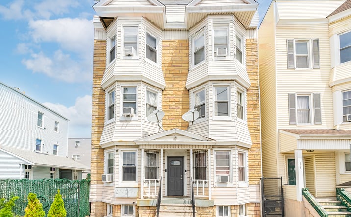 Pictures of Multifamily property located at 237 ASTOR ST, NEWARK, NJ 07114 for sales - image #1