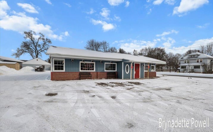 Pictures of Business for Sale, Retail property located at 370 N State Street, Sparta, MI 49345 for sales - image #1