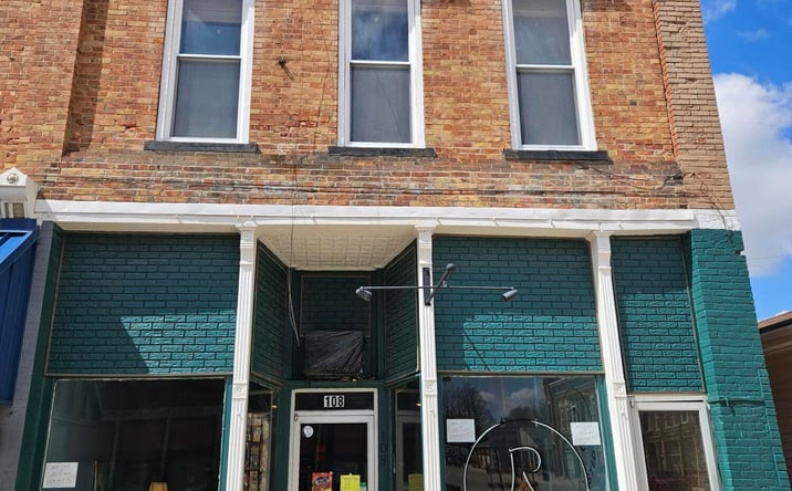 Pictures of Retail property located at 108 S Main Street, Reading, MI 49274 for sales - image #1