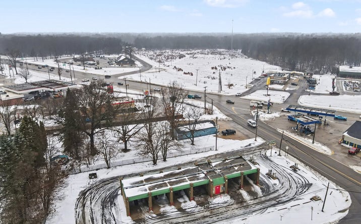 Pictures of Business for Sale, Retail, Office, Industrial, Land property located at 1671 E River Road, Muskegon, MI 49445 for sales - image #1