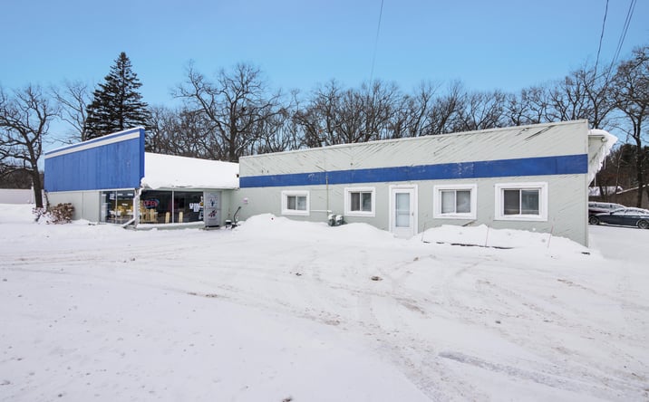 Pictures of Retail, Office, Industrial property located at 316 W Parkdale Avenue, Manistee, MI 49660 for sales - image #1