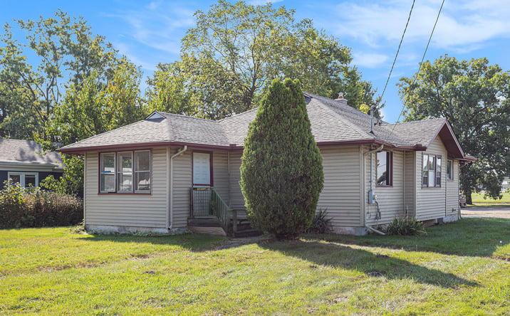 Pictures of Office property located at 2963 W Dickman Road, Springfield, MI 49037 for sales - image #1