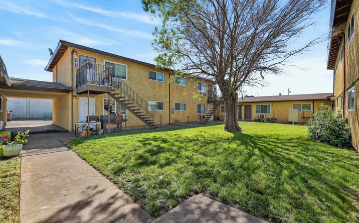 Pictures of Multifamily property located at 6820 7th Avenue, Rio Linda, CA 95673 for sales - image #1