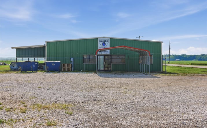 Pictures of Office, Industrial property located at 13599 E Highway 64 Highway, Webbers Falls, OK 74470 for sales - image #1
