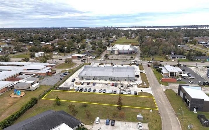 Pictures of Land property located at 3723 Nelson Road, Lake Charles, LA 70605 for sales - image #1