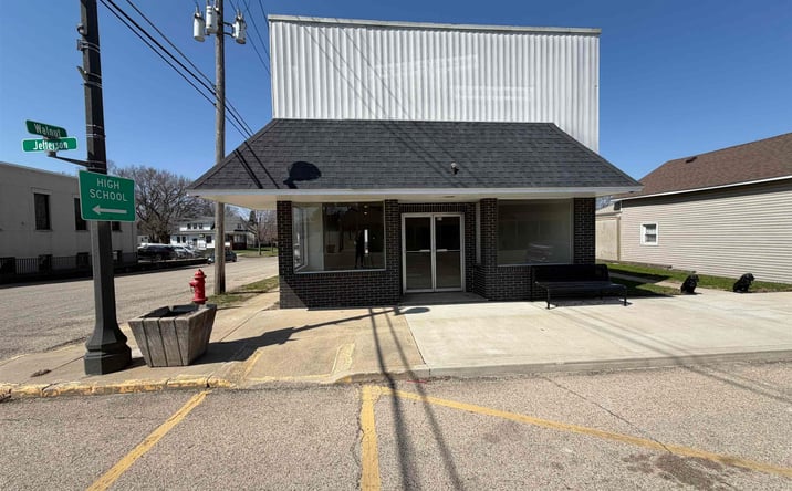 Pictures of Office, Retail property located at 0 W WALNUT Street, Washburn, IL 61570 for sales - image #1
