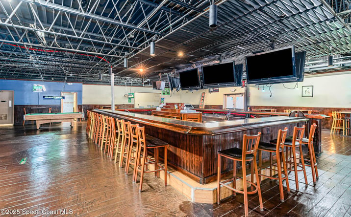 Pictures of Retail property located at 4702 S Washington Avenue, Titusville, FL 32780 for sales - image #1