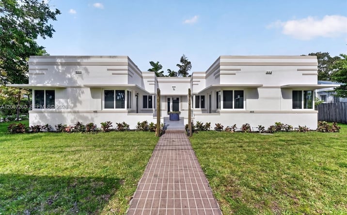 Pictures of Multifamily property located at 401 NE 14th Ave, Fort Lauderdale, FL 33301 for sales - image #1