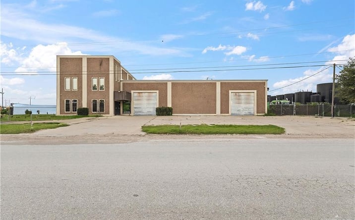 Pictures of Office, Industrial property located at 901 S Williams Road S, San Benito, TX 78586 for sales - image #1