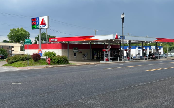 Pictures of Retail property located at 210 West National Avenue, Brazil, IN 47834 for sales - image #1