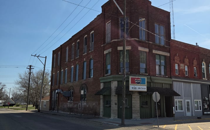Pictures of Retail, Mixed Use, Business for Sale property located at 134 Market Street, Colchester, IL 62326 for sales - image #1