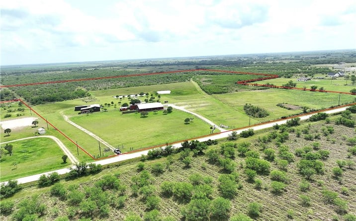 Pictures of Hospitality property located at 2683 Old Highway Road, Inez, TX 77968 for sales - image #1