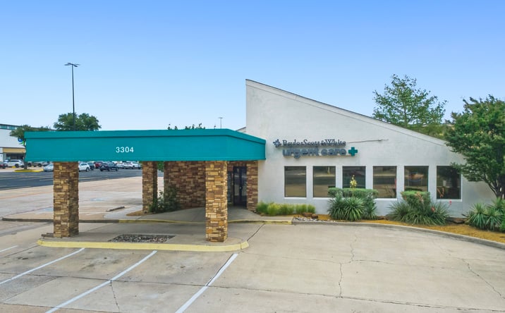 Pictures of Retail property located at 3304 Alma Drive, Plano, TX 75023 for sales - image #1