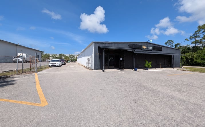 Pictures of Industrial property located at 2200 51st Street, Sarasota, FL 34234 for sales - image #1