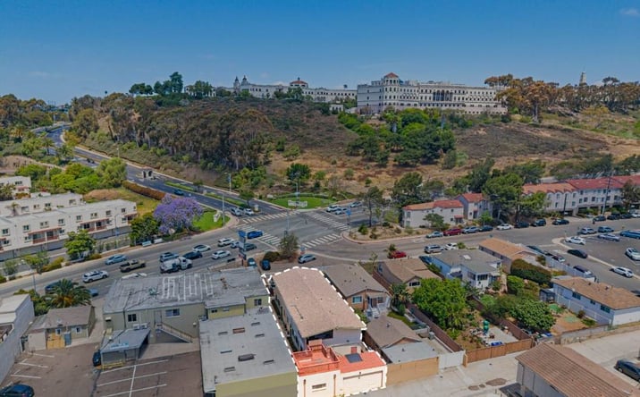 Pictures of Multifamily property located at 5445 Mildred Street, San Diego, CA 92110 for sales - image #1