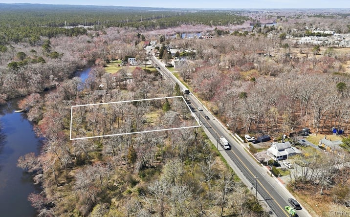 Pictures of Land property located at 1011-1021 W Main Street, Riverhead, NY 11901 for sales - image #1