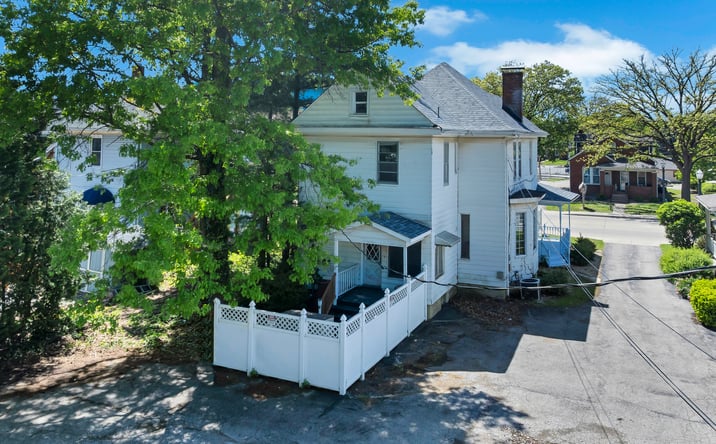 Pictures of Office property located at 220 South Buchanan Street, Edwardsville, IL 62025 for sales - image #1
