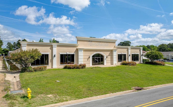 Pictures of Special Purpose property located at 1911 N Service Road, Ruston, LA 71270 for sales - image #1